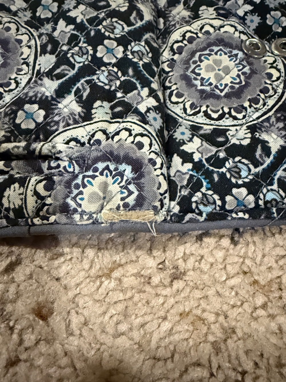 Vera Bradley Quilted Wallet in Navy Blue Floral Medallion - Picture 6 of 7